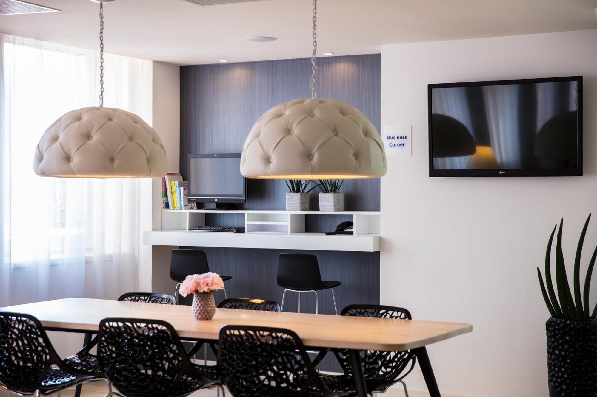 Hotel Express By Ihg Arnhem